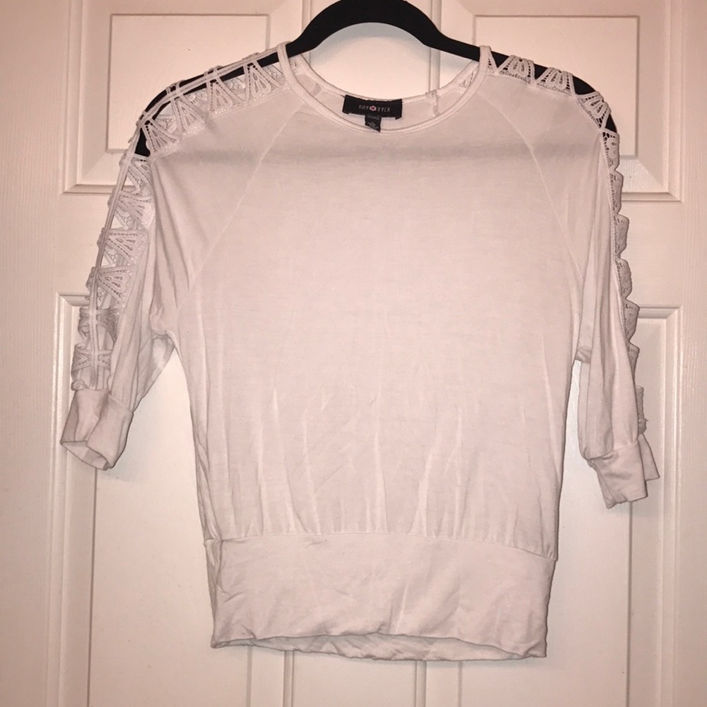 Girls White 3/4 Sleeve top